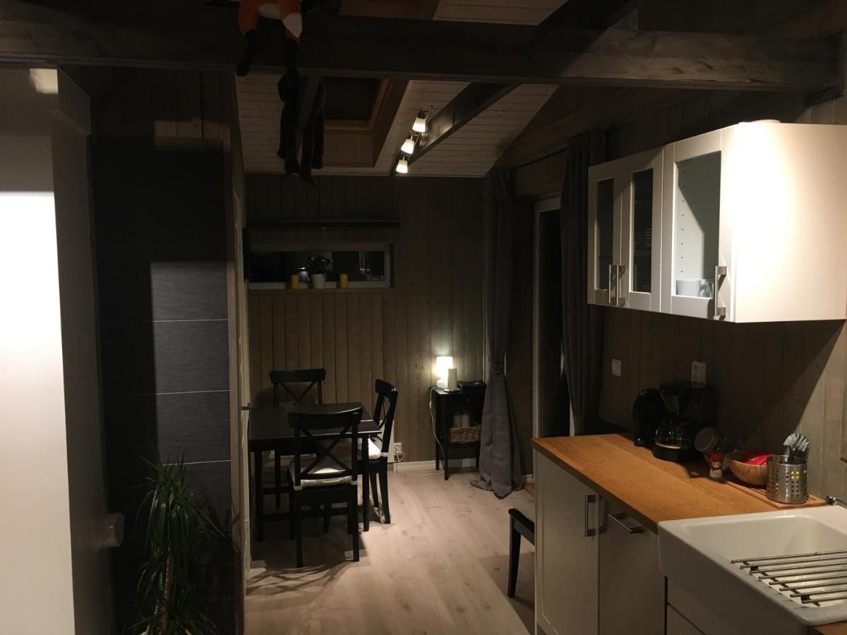 Voss- Oppheim Suite Private Cozy Cabin Vossestrand Bagian luar foto